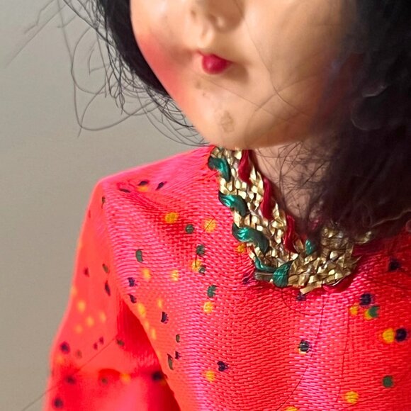 Vintage 7.5" Doll Spanish Mexican Girl Sleepy Eyes Floral Dress Souvenir - Picture 5 of 13